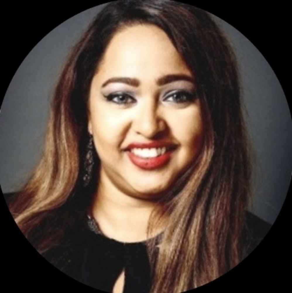 Meet your Posher, Nadia